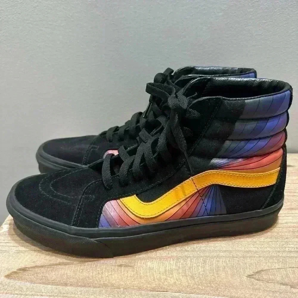 VANS Sk8-Hi Reissue Refract Black/Multi Men’s 9.5 Women’s 11  **RARE** NEW